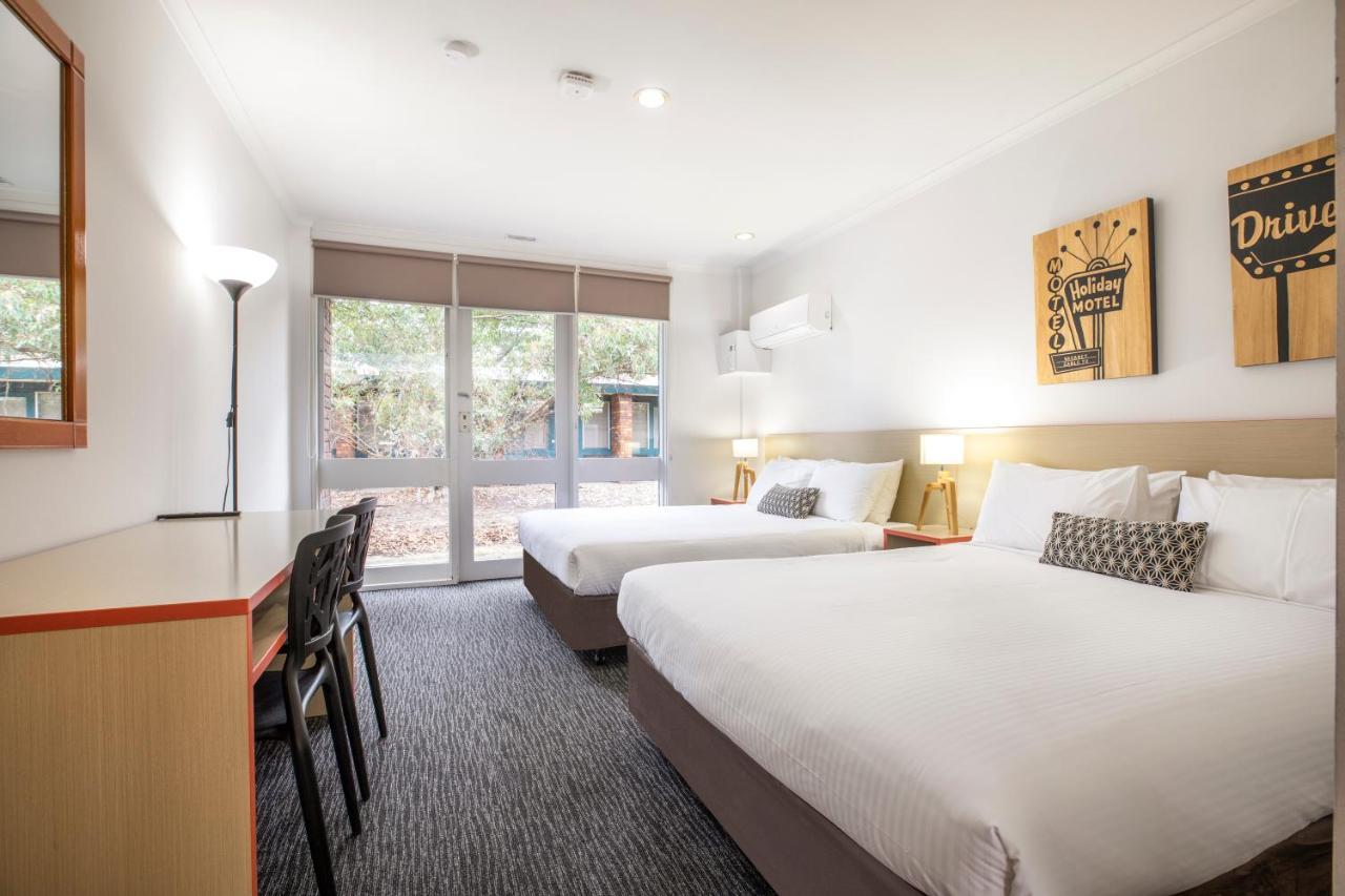 Burvale Hotel Nunawading Exterior photo