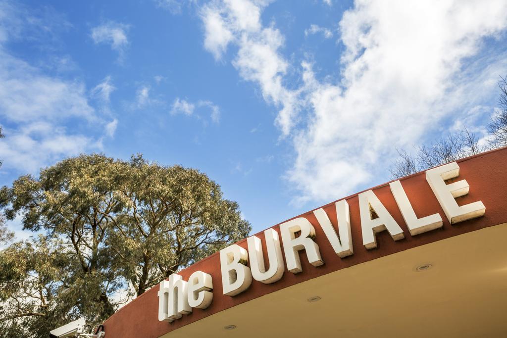 Burvale Hotel Nunawading Exterior photo
